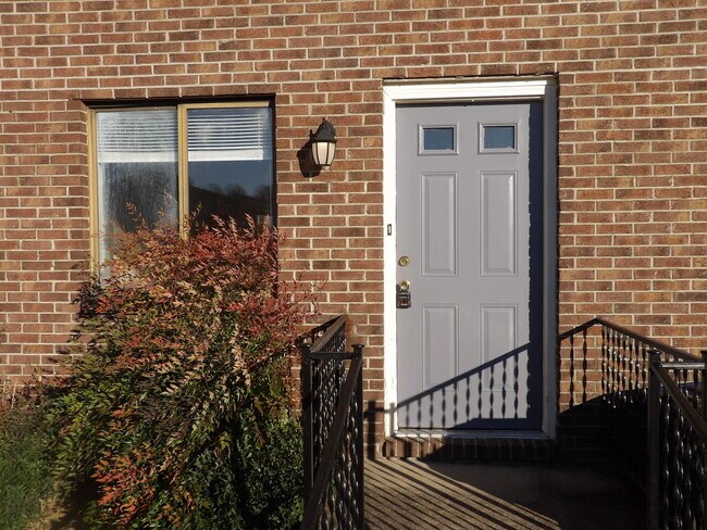 Foto del edificio - 65 Ashwood Ct