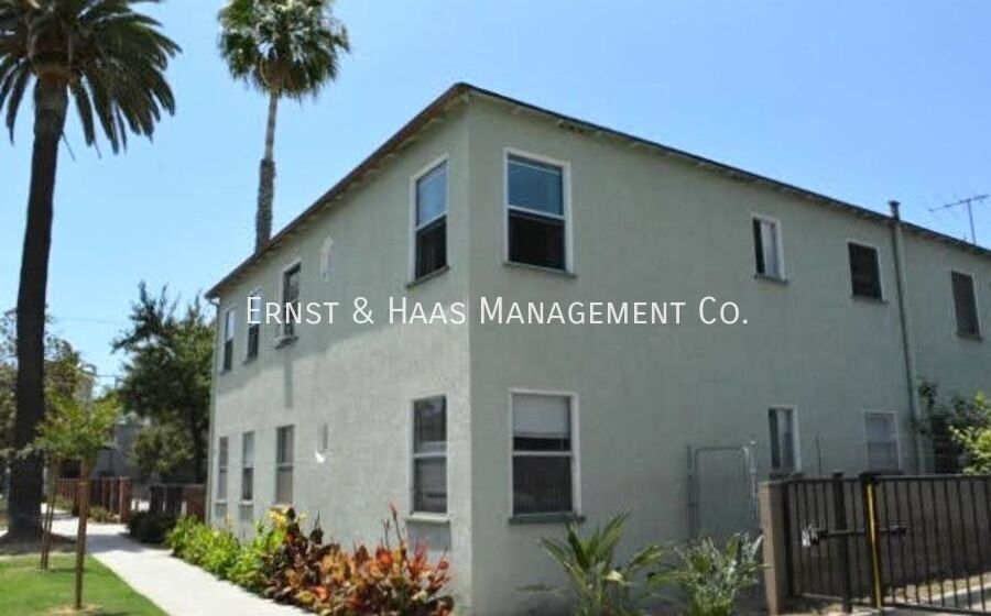 Primary Photo - 337 Lime Ave