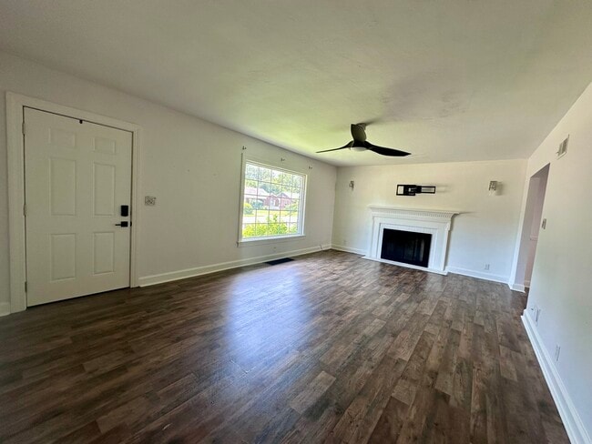 Building Photo - 1425 Ford Ave