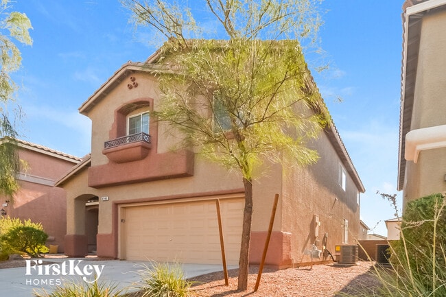 Foto del edificio - 4946 Copperlyn St