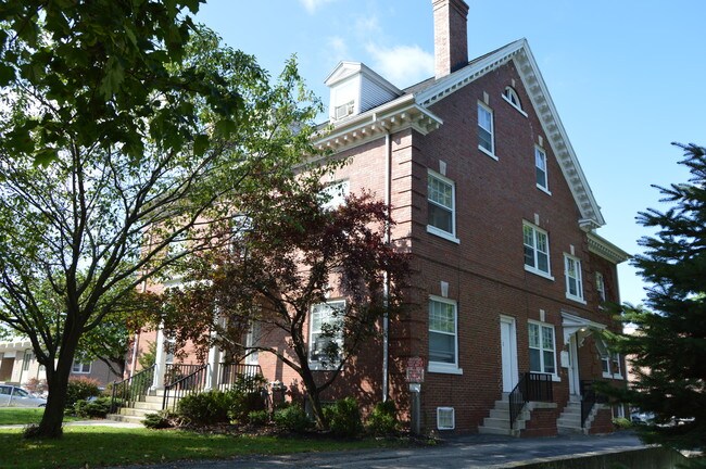 Foto del edificio - 43 Lafayette Ave SE