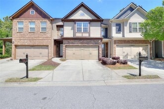 Building Photo - 3702 Brockenhurst Dr