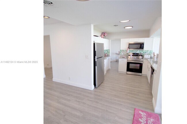 Foto del edificio - 4709 Washington St