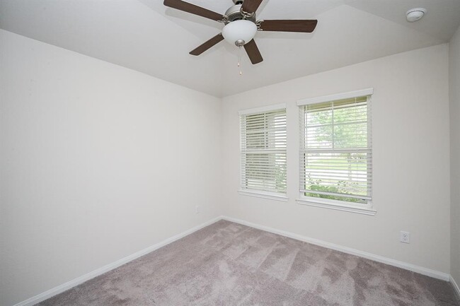 Foto del edificio - 6602 River Cherwell Ct