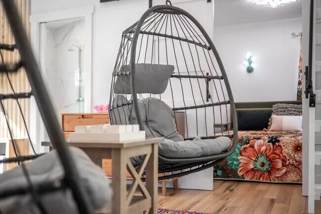 Foto del edificio - 288 Stone Wall Rd