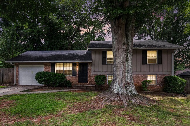 Foto del edificio - 4 bdrm, 2 bath in Jonesboro