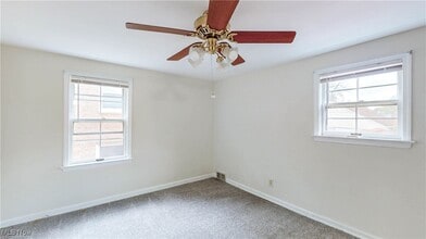 Building Photo - 23613 E Baintree Rd