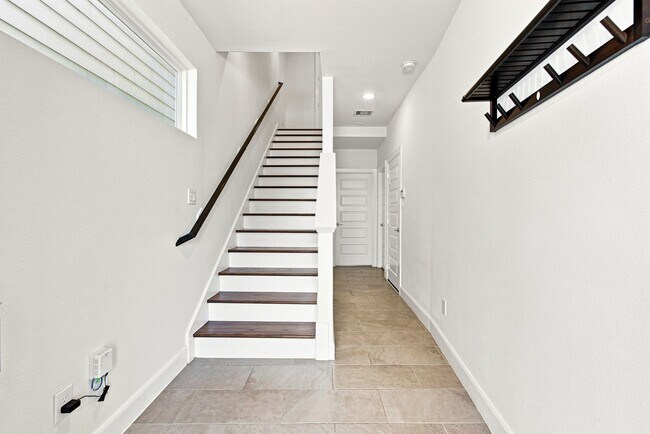 Foto del edificio - 2730 Eado Edge Ct
