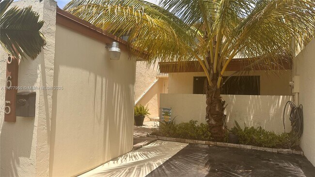 Foto del edificio - 7665 SW 106th Ave
