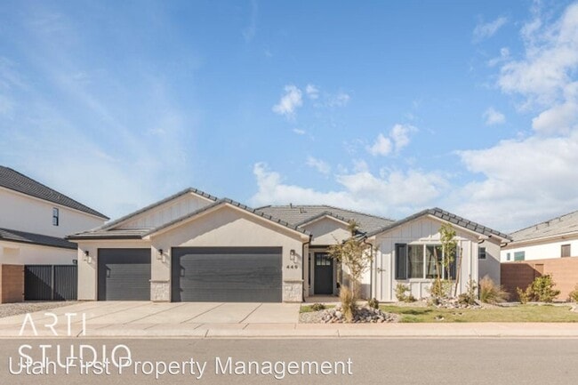 Building Photo - 4 br, 3 bath House - 449 E 4235 S