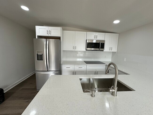 Foto del edificio - 4011 W 24th St