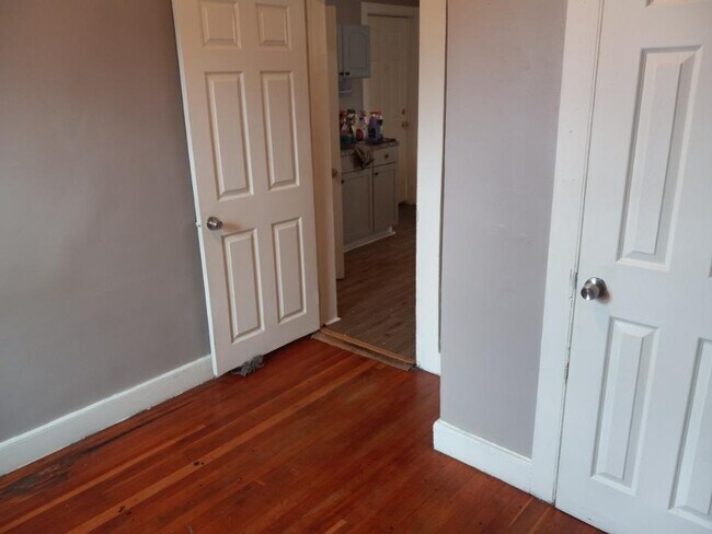 Foto del edificio - 11 Fairview Ave