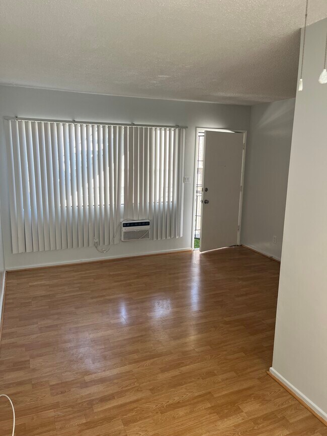 Foto del edificio - 4331 Eagle Rock Blvd