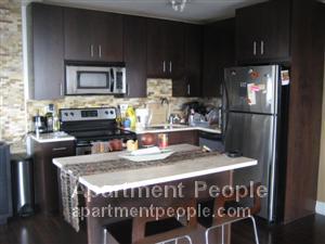 Foto del edificio - 2930 N Sheridan Rd