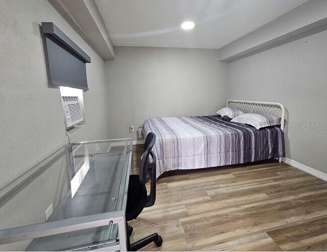 Foto del edificio - 5150 Boggy Creek Rd