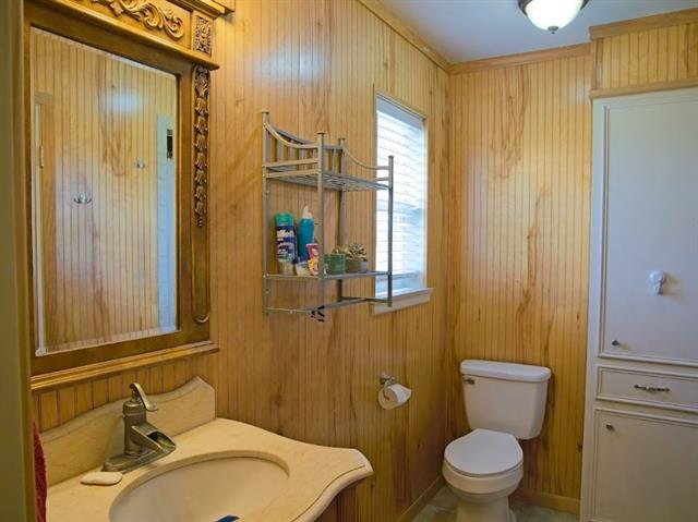 Foto del edificio - 428 Meadow Ln