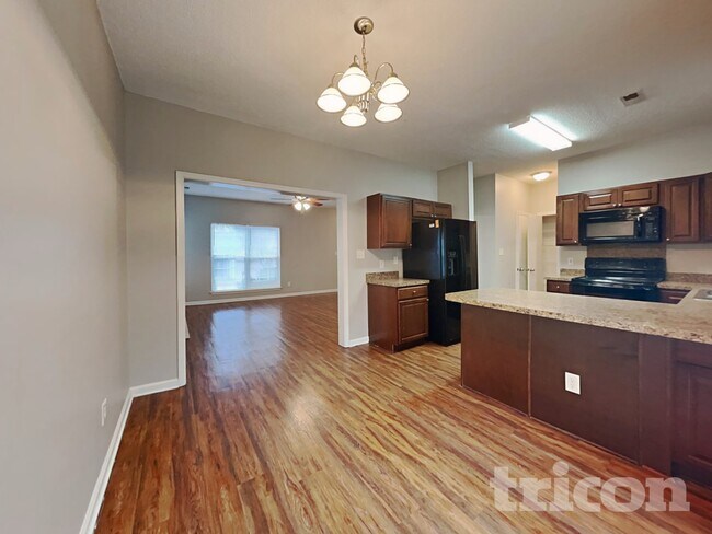 Building Photo - 10419 Battle Ct