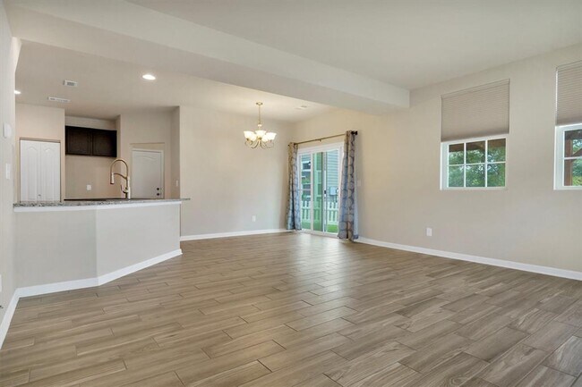 Building Photo - 1601 Arbor Knot Dr