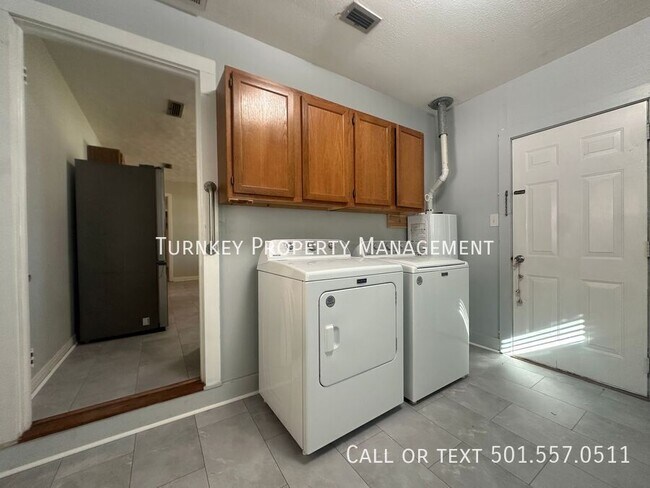 Foto del edificio - 708 N Charles St