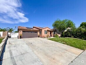 Building Photo - 31839 Taton Ct