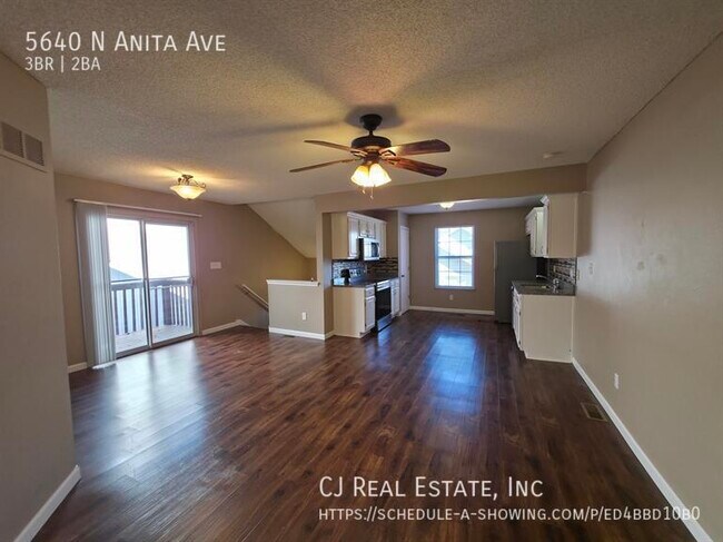 Foto del edificio - 5640 N Anita Ave