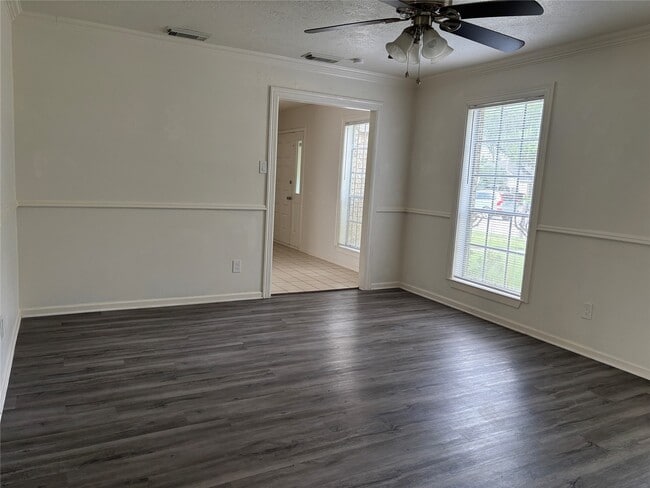 Building Photo - 15702 Pipers View Dr