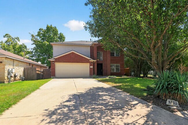 Building Photo - 1208 Heritage Hill Cove