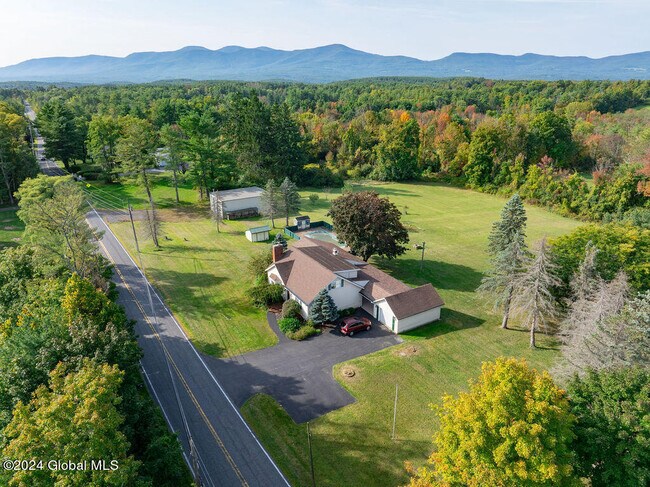 Foto del edificio - 437 N Rd