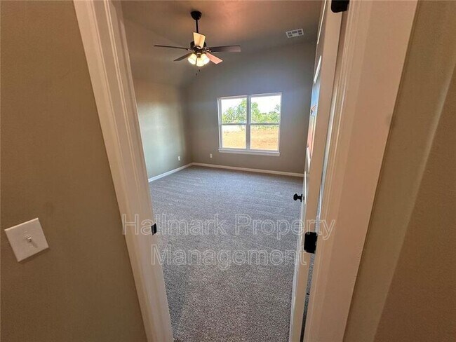 Foto del edificio - 11909 NW 120th St