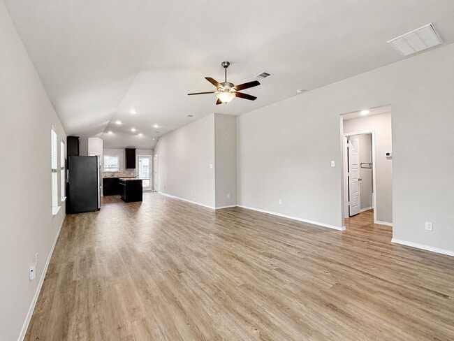Building Photo - 21438 Hawthorn Harvest Cir