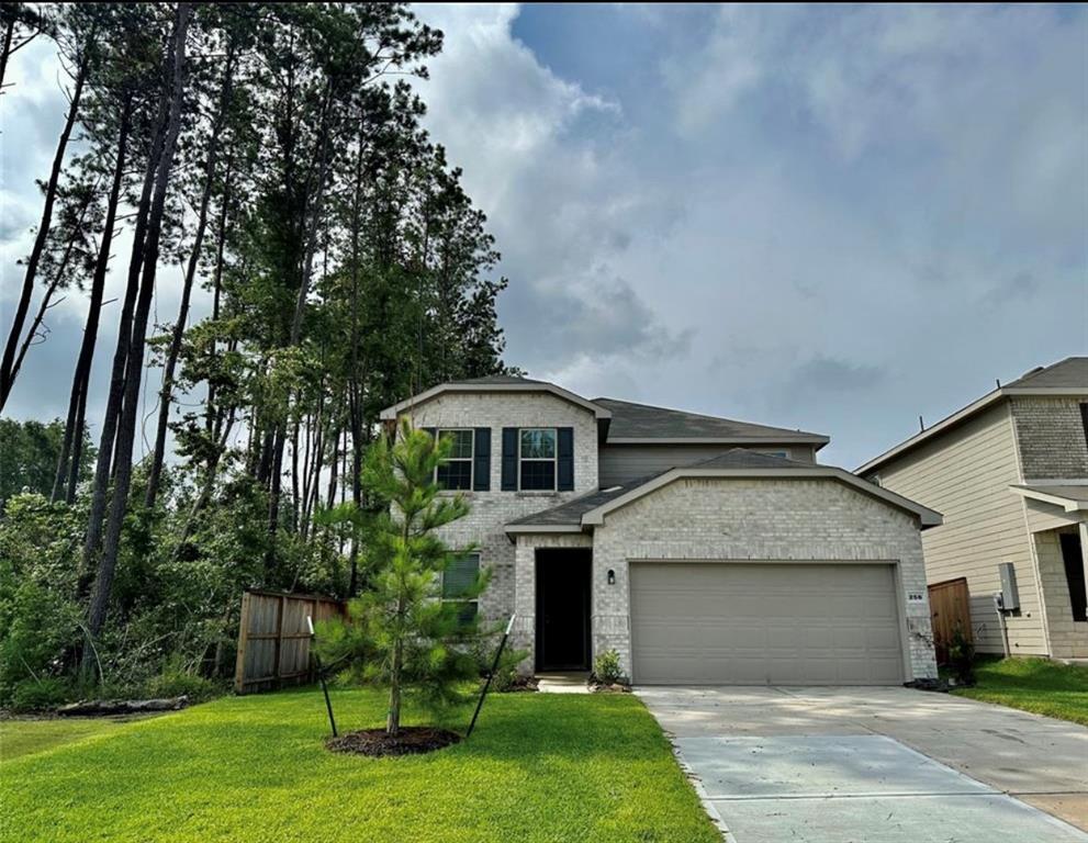Primary Photo - 256 Seven Pines