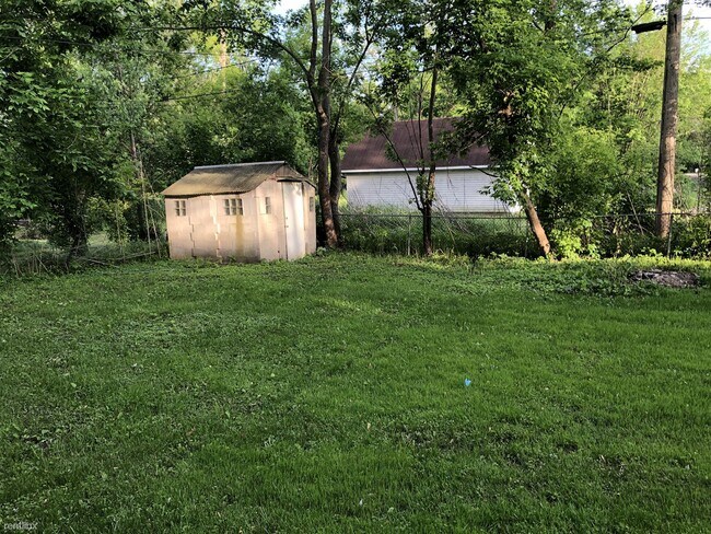 Foto del edificio - 4 br, 1 bath House - 28285 W Oak St