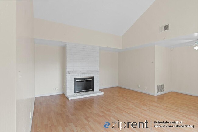 Foto del edificio - 2614 Mabury Square