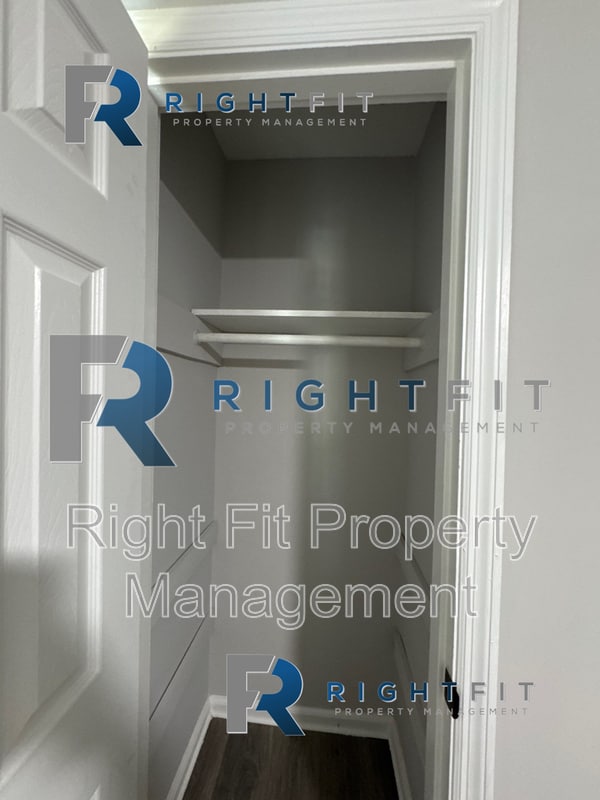 Foto del edificio - 4954 Bonnybrook Way