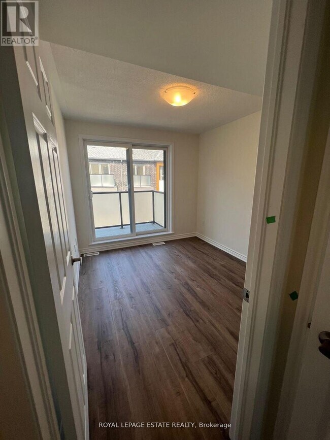 Photo du bâtiment - 2789 Eglinton Ave E