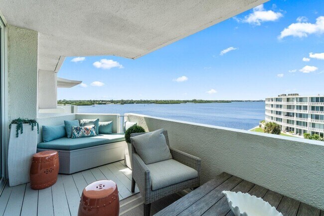Foto del edificio - 2773 S Ocean Blvd