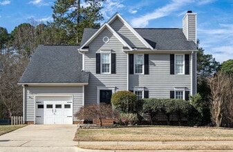 Building Photo - 5900 Eaglesfield Dr