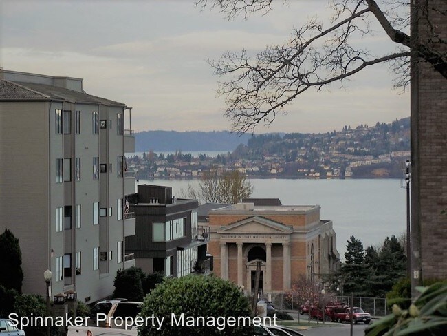 Foto del edificio - 1 br, 1 bath House - 604 N. 3rd. St. #8