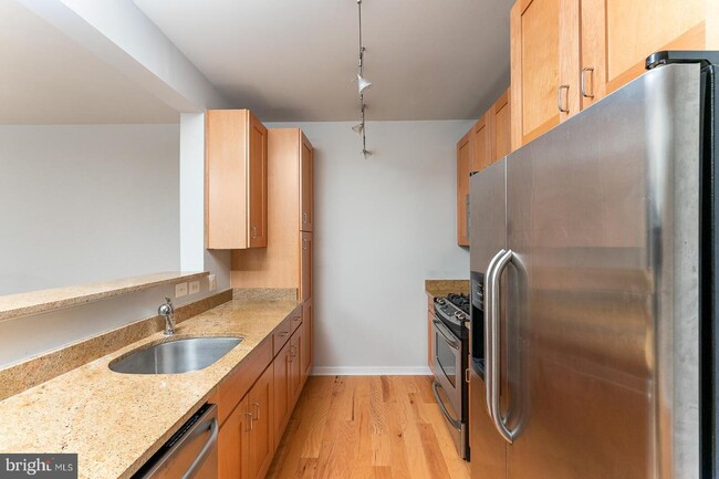 Foto del edificio - 2200 N Westmoreland St