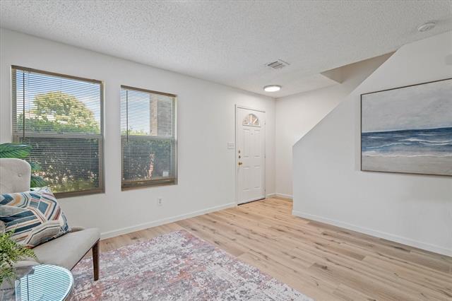 Building Photo - 3300 Jacobs Dr