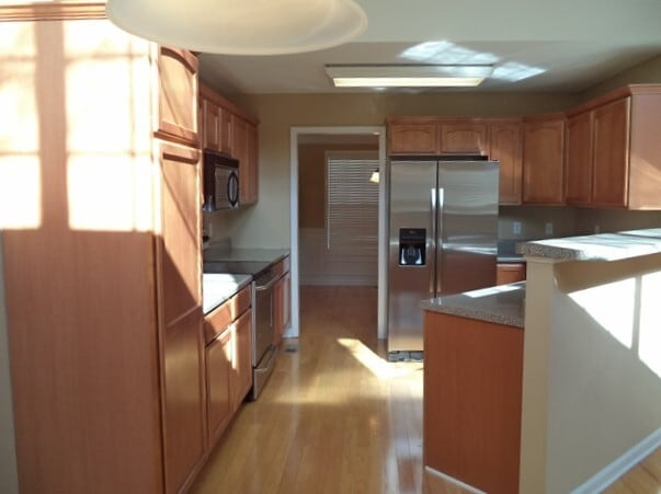 Building Photo - 4905 Sunday Silence Dr