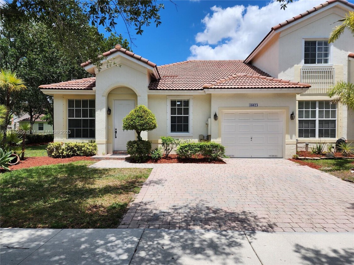 18823 SW 28th St, Miramar, FL 33029 Townhome Rentals in Miramar FL