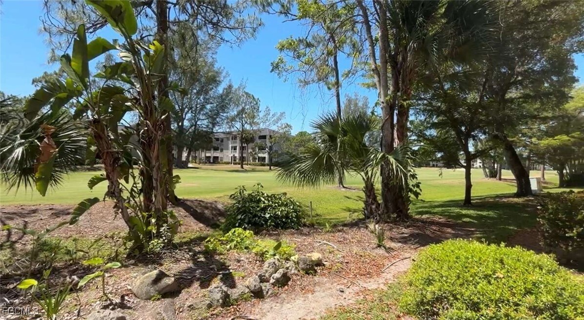 Foto principal - 180 Turtle Lake Ct