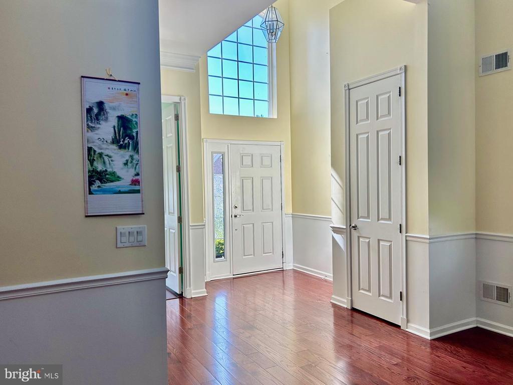 Primary Photo - 128 Andover Dr