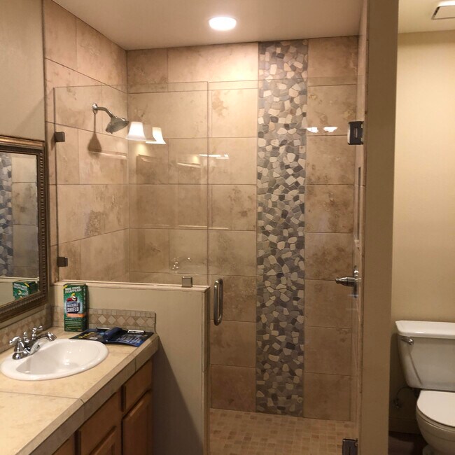 Foto del edificio - 14045 N 58th St