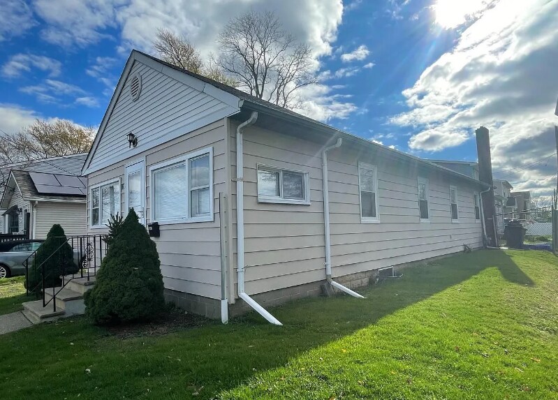 162 Bayview Dr, Old Bridge, NJ 08879 House Rental in Old Bridge, NJ