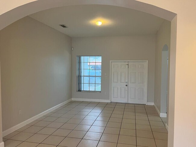 Foto del edificio - 16068 SW 101st Ter