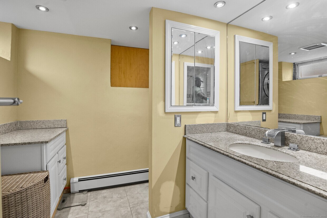 Foto principal - 15 Overland Ave