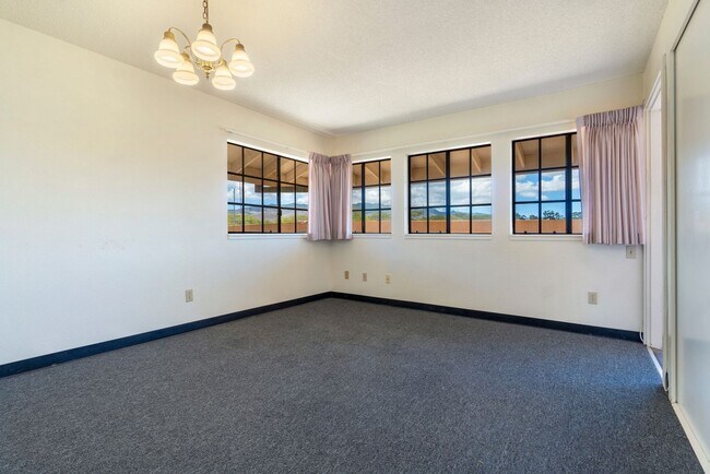 Building Photo - 91-1472-1472 Renton Rd