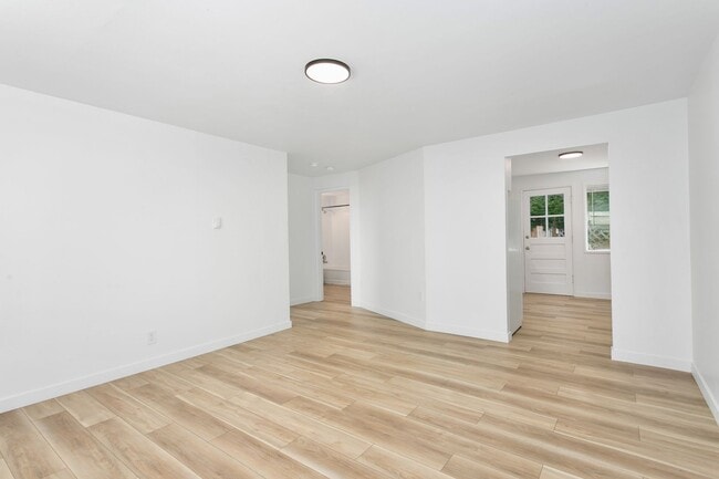 Foto del edificio - 610 S Sheridan Ave